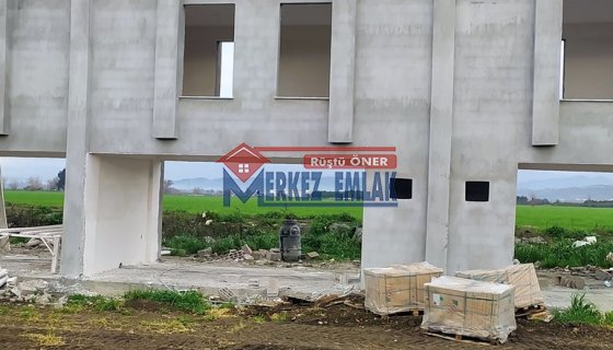 OTO GALERİCİLER SİTESİNDE SATILIK İŞ YERİ